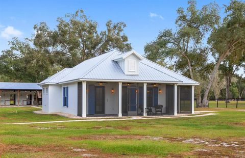 Tiny photo for 14655 SW 117th Court, Dunnellon, FL 34432 (MLS # OM713339)