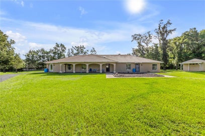 2011 N SPRING GARDEN AVENUE DELAND FL 32720