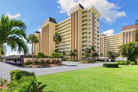 4550 COVE CIRCLE 501 ST PETERSBURG FL 33708