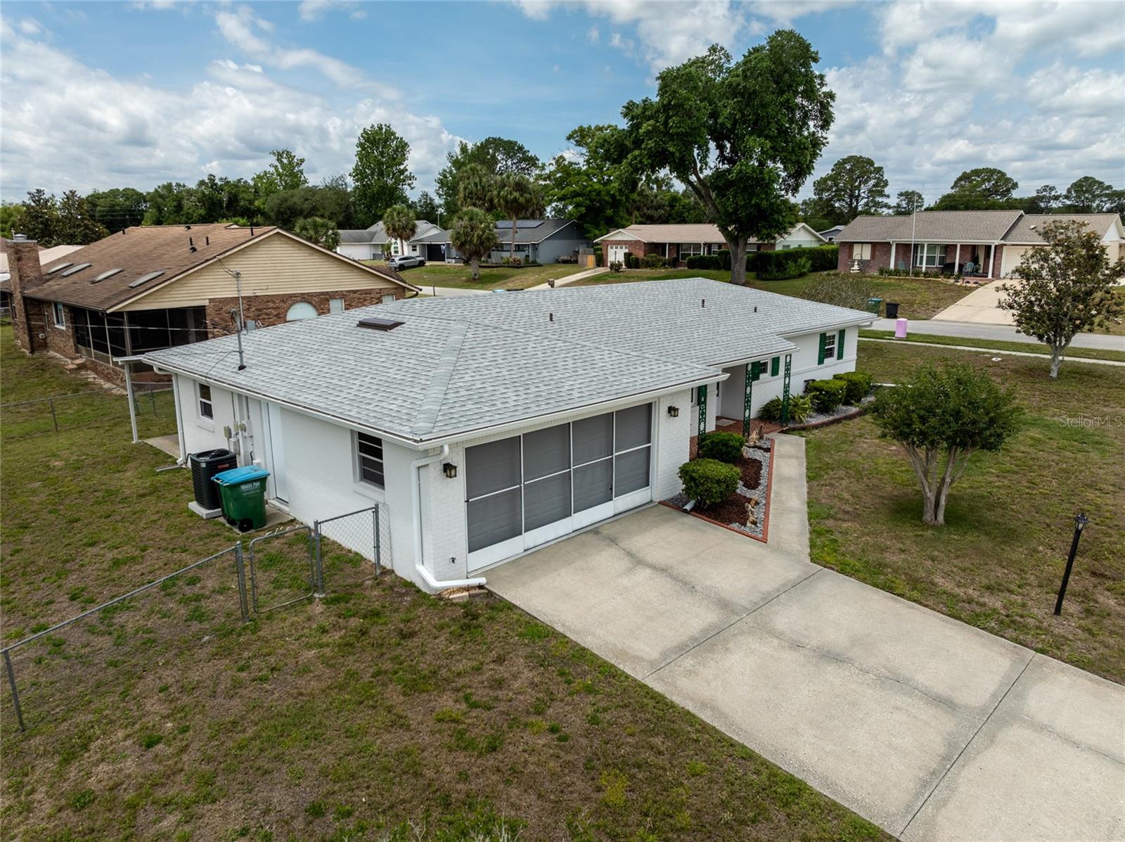 DELTONA LAKES UNIT 10 IN 25 & 36 18 30 - Residential