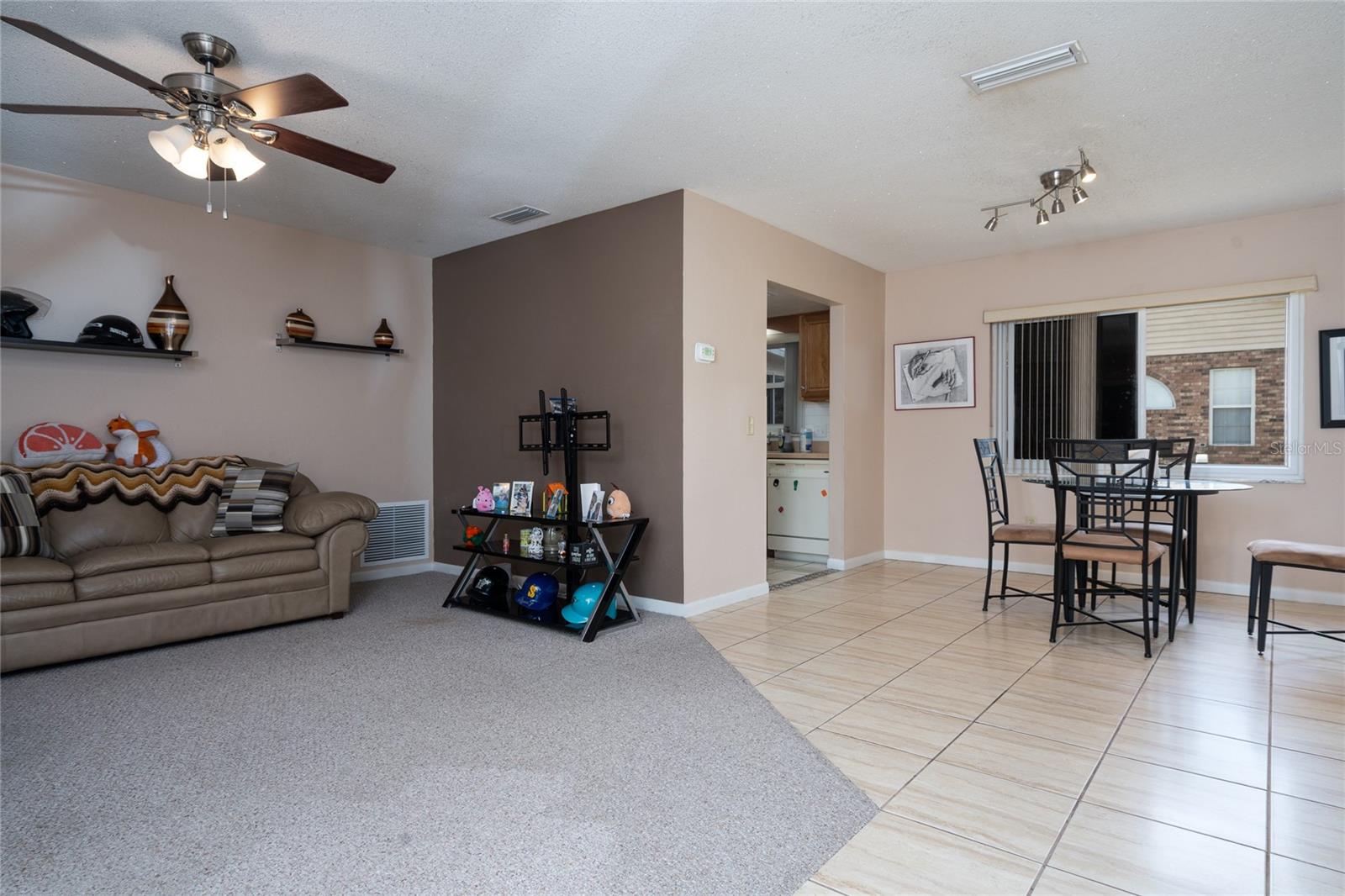1078 ABADAN DRIVE