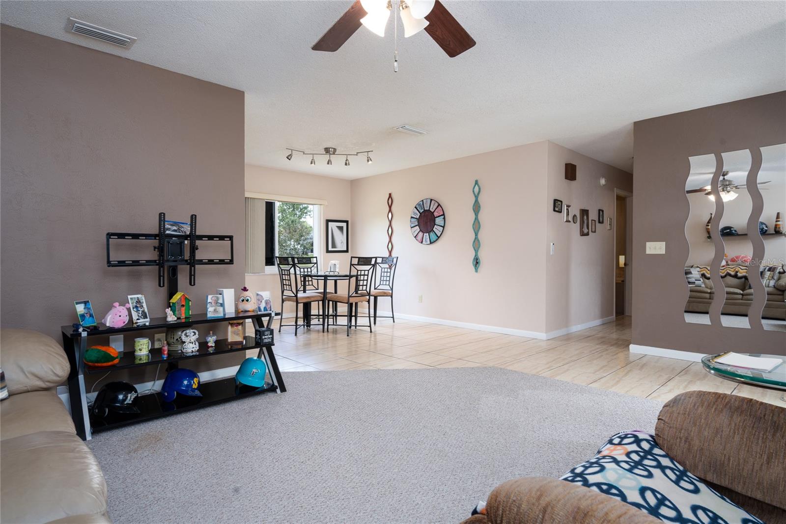 1078 ABADAN DRIVE