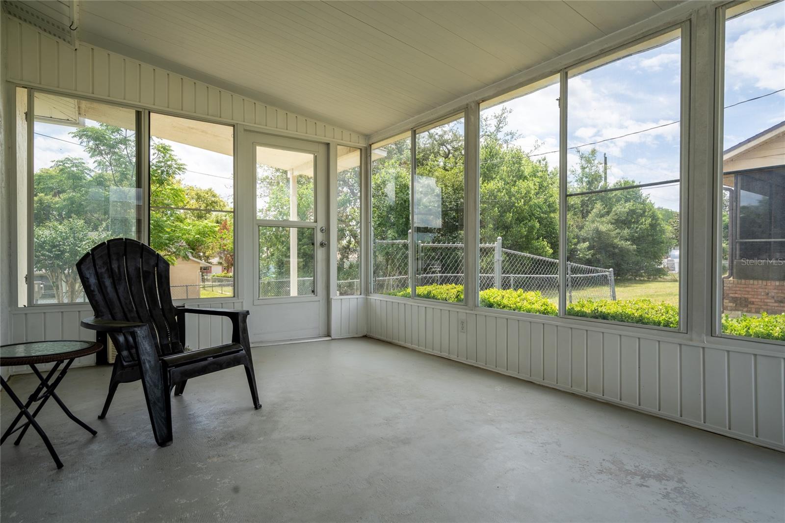 DELTONA LAKES UNIT 10 IN 25 & 36 18 30 - Residential