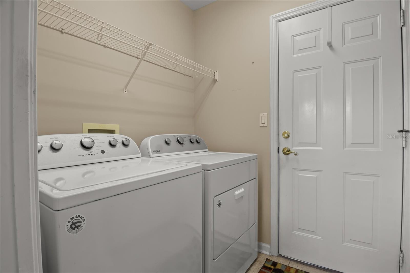 HGLANDS RIDGE ON LAKE BONNET 03 - Residential