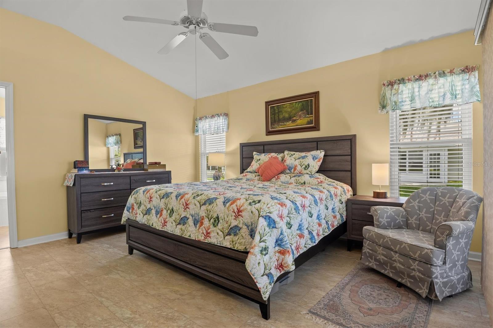 HGLANDS RIDGE ON LAKE BONNET 03 - Residential