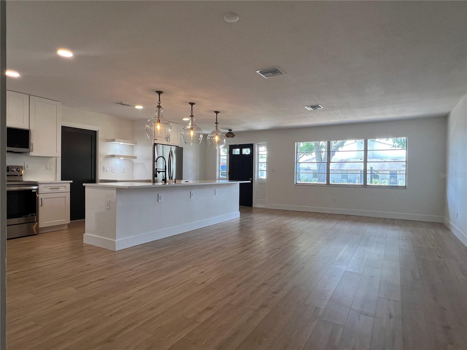 3045 PLAZA TERRACE DRIVE