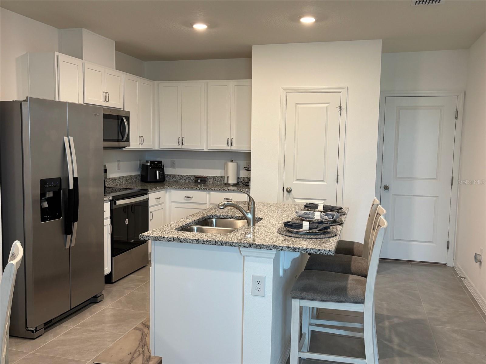 PRESTON COVE PH 1 & 2 - Residential Lease