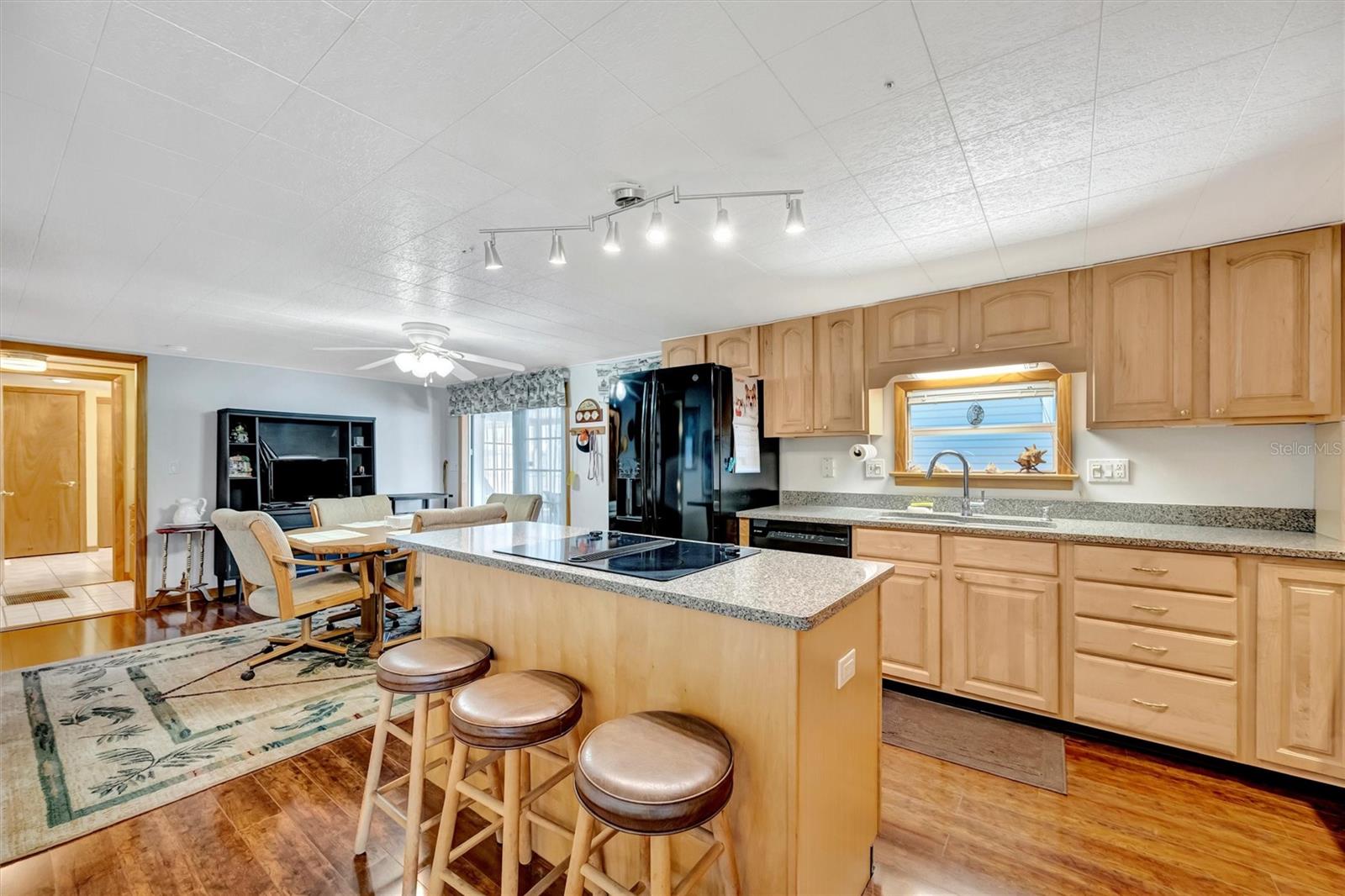 CARIBBEAN ISLES RESIDENTIAL CO - Residential