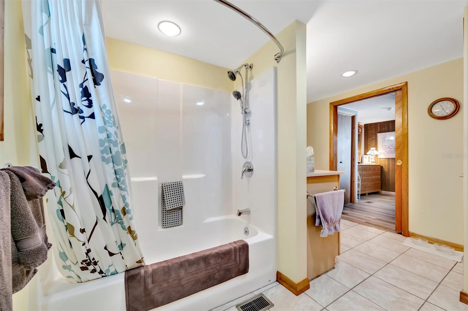 CARIBBEAN ISLES RESIDENTIAL CO - Residential