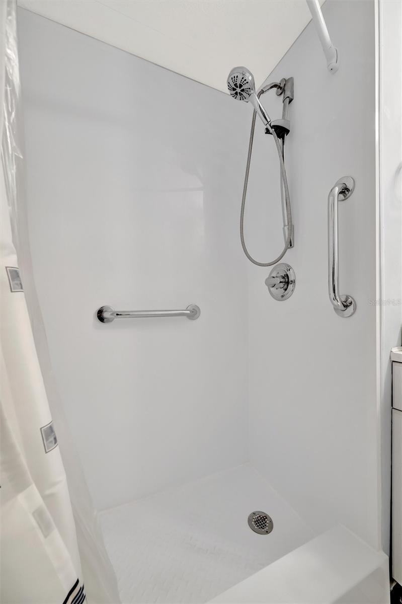 CARIBBEAN ISLES RESIDENTIAL CO - Residential