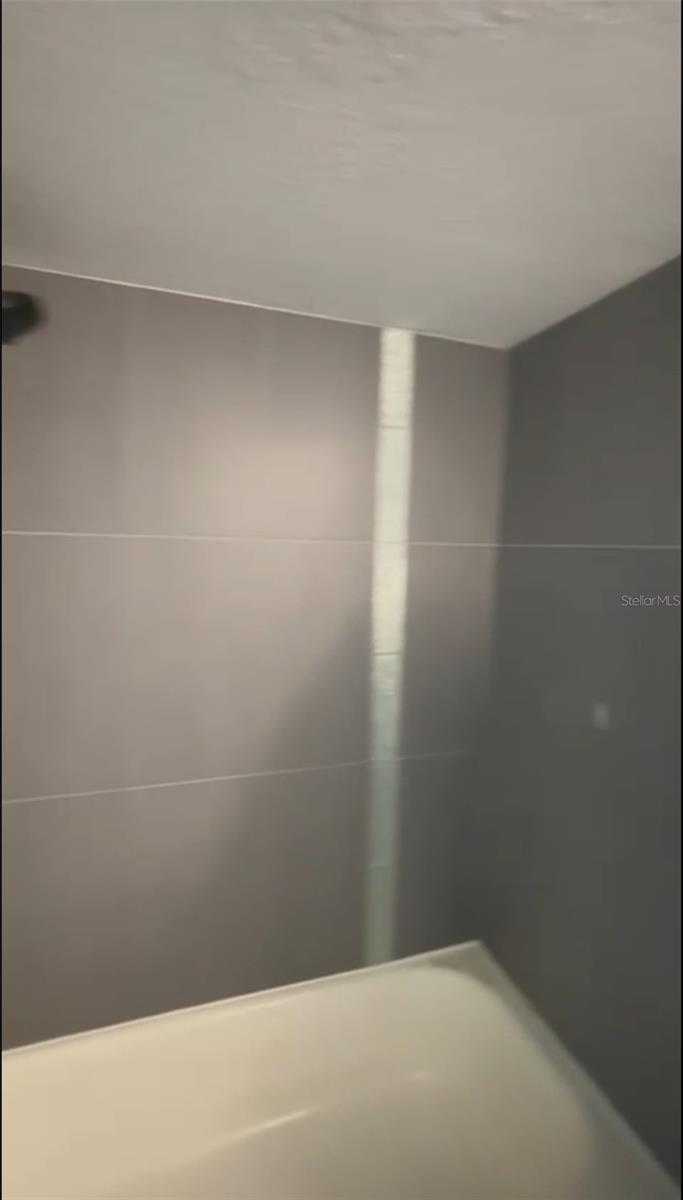 WATERSIDE CONDO II - Residential