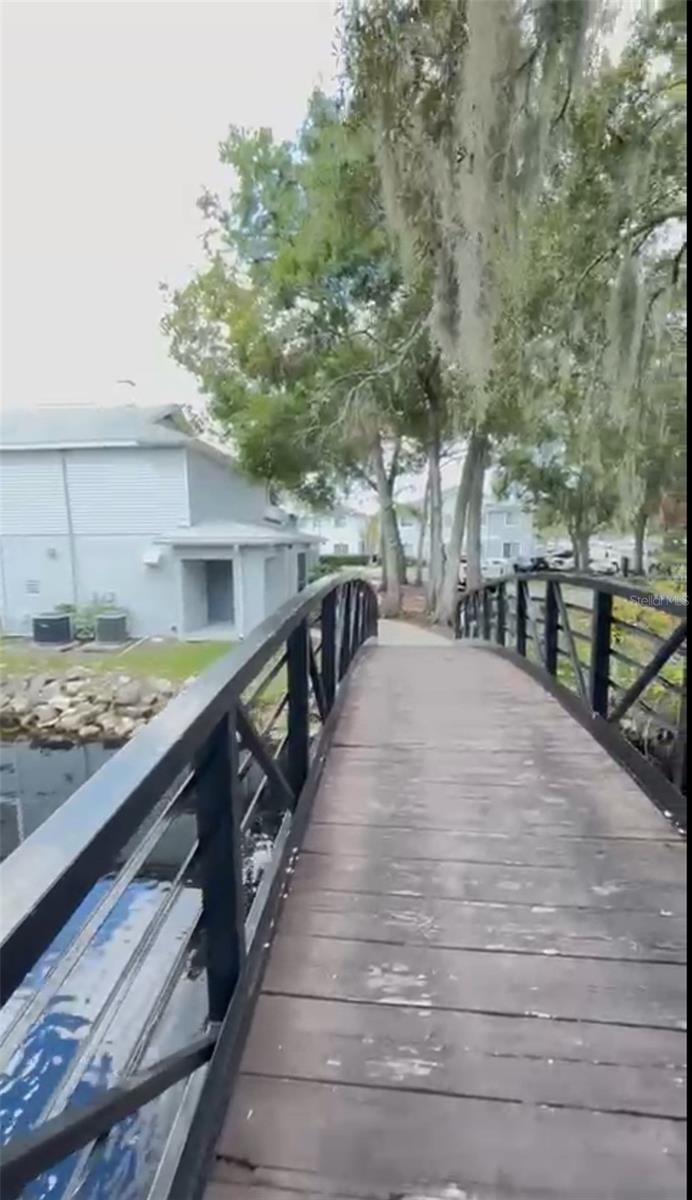 WATERSIDE CONDO II - Residential