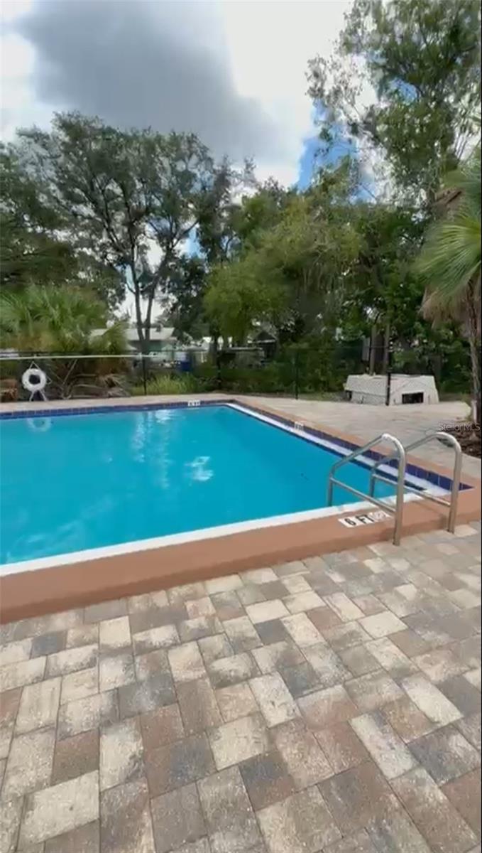 WATERSIDE CONDO II - Residential