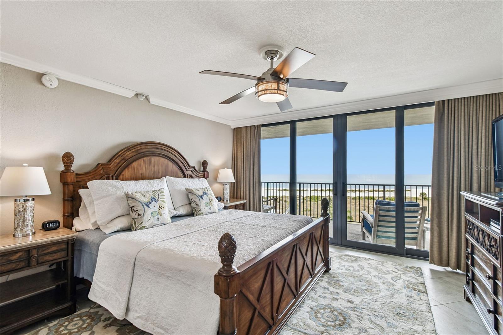 LANDMARK TOWERS II - Residential