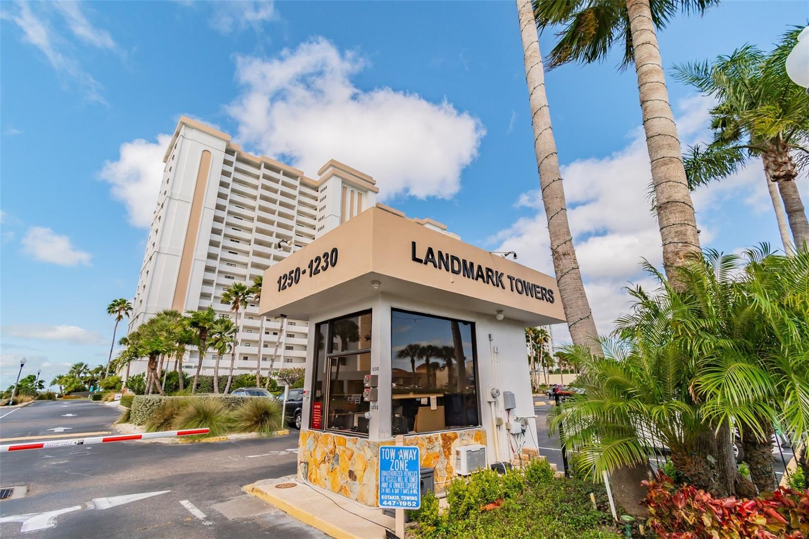 LANDMARK TOWERS II - Residential