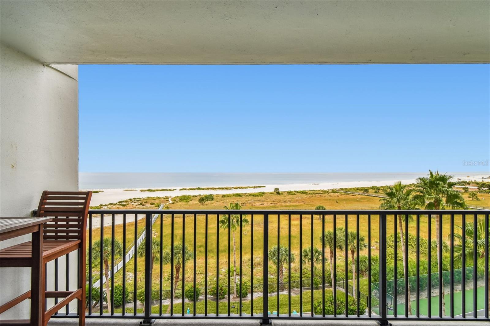 LANDMARK TOWERS II - Residential