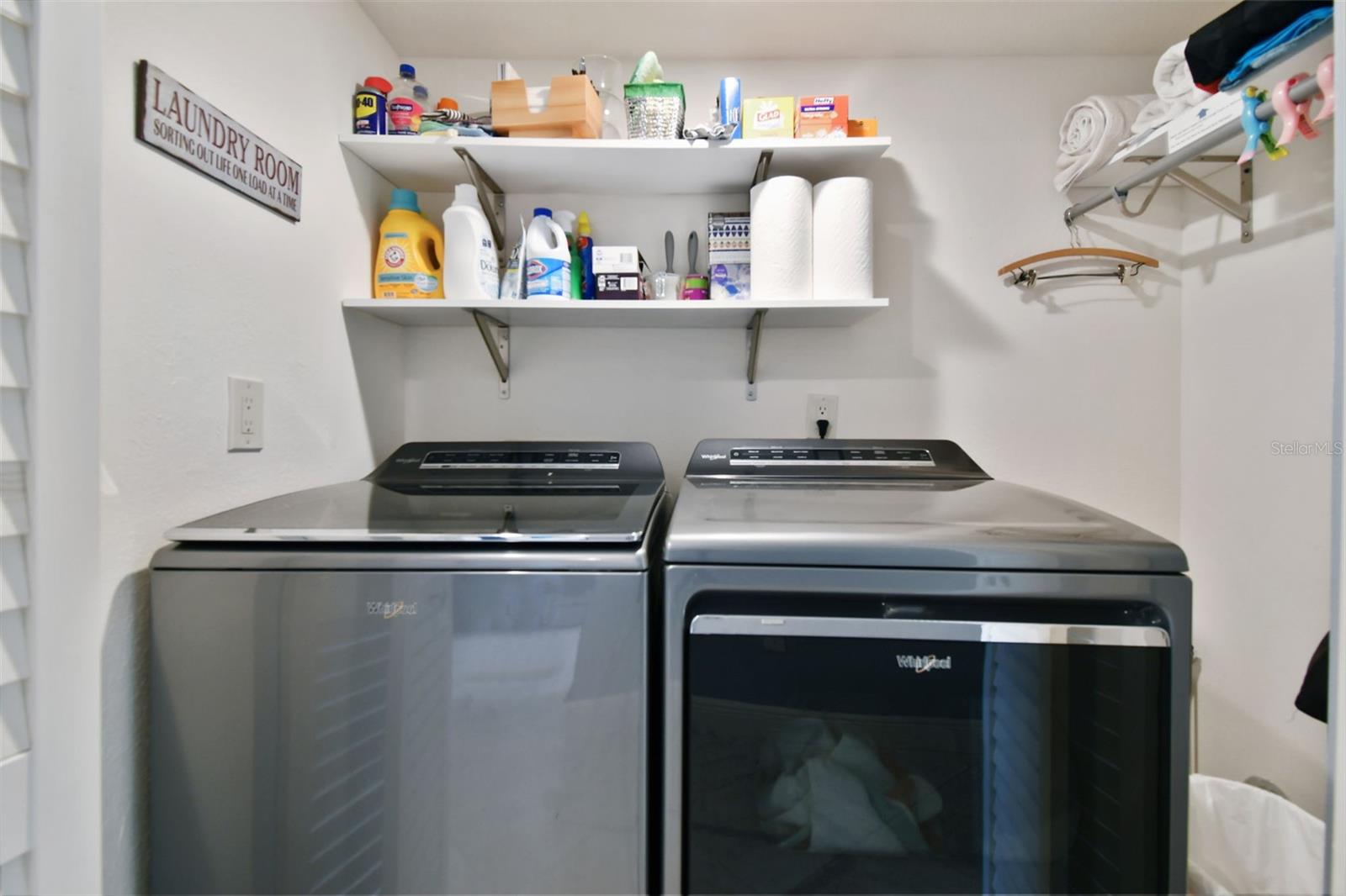 LANDMARK TOWERS II - Residential