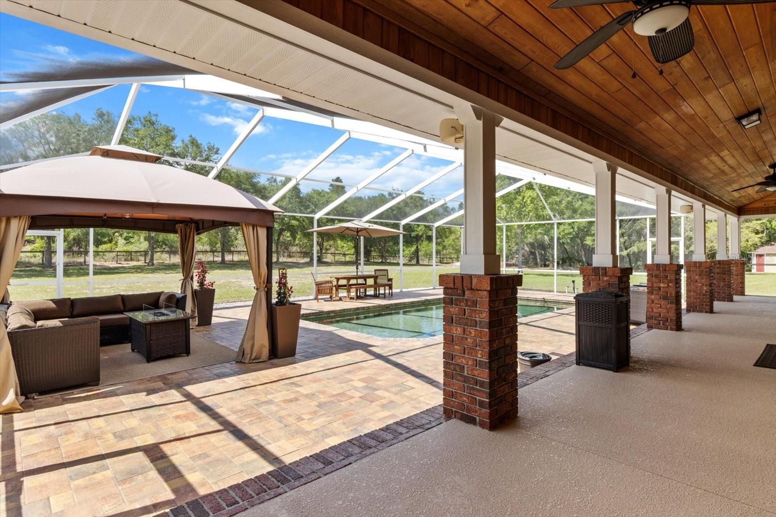 PINERIDGE FARMS - Residential