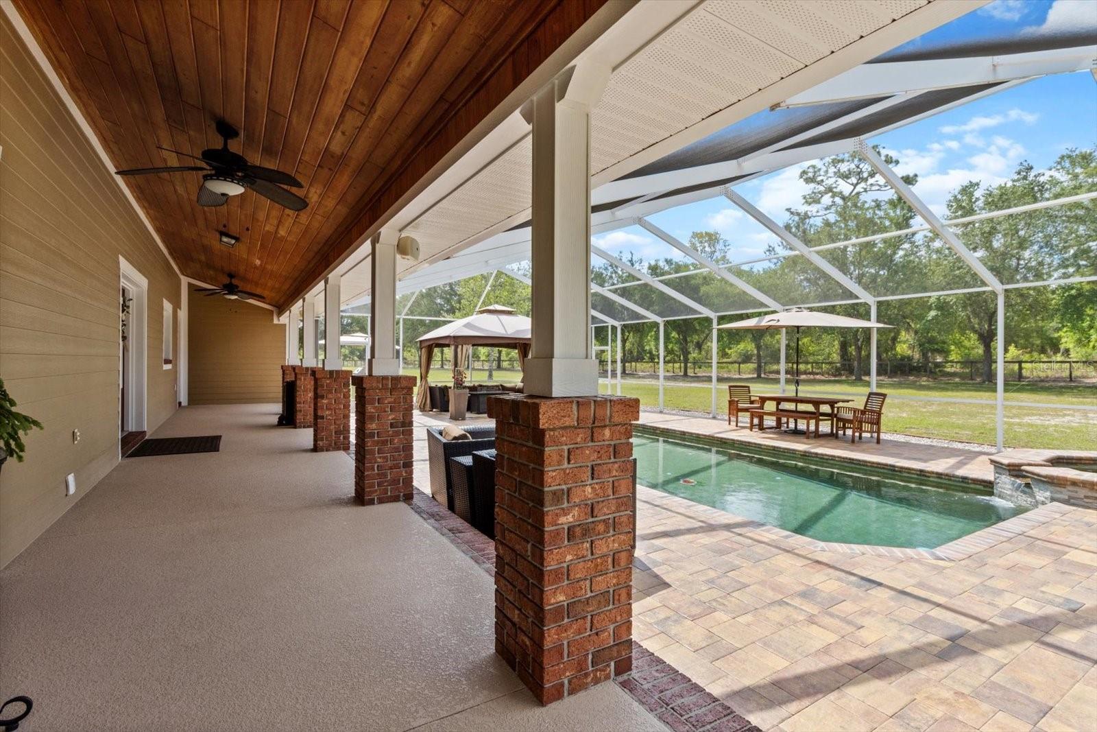 PINERIDGE FARMS - Residential