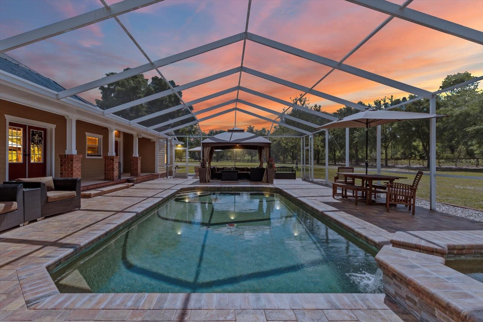 PINERIDGE FARMS - Residential