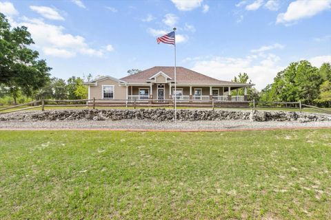 Tiny photo for 6854 W Sentinel Post Path, Beverly Hills, FL 34465 (MLS # TB8375883)