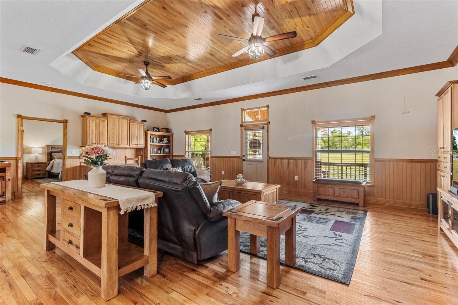 PINERIDGE FARMS - Residential