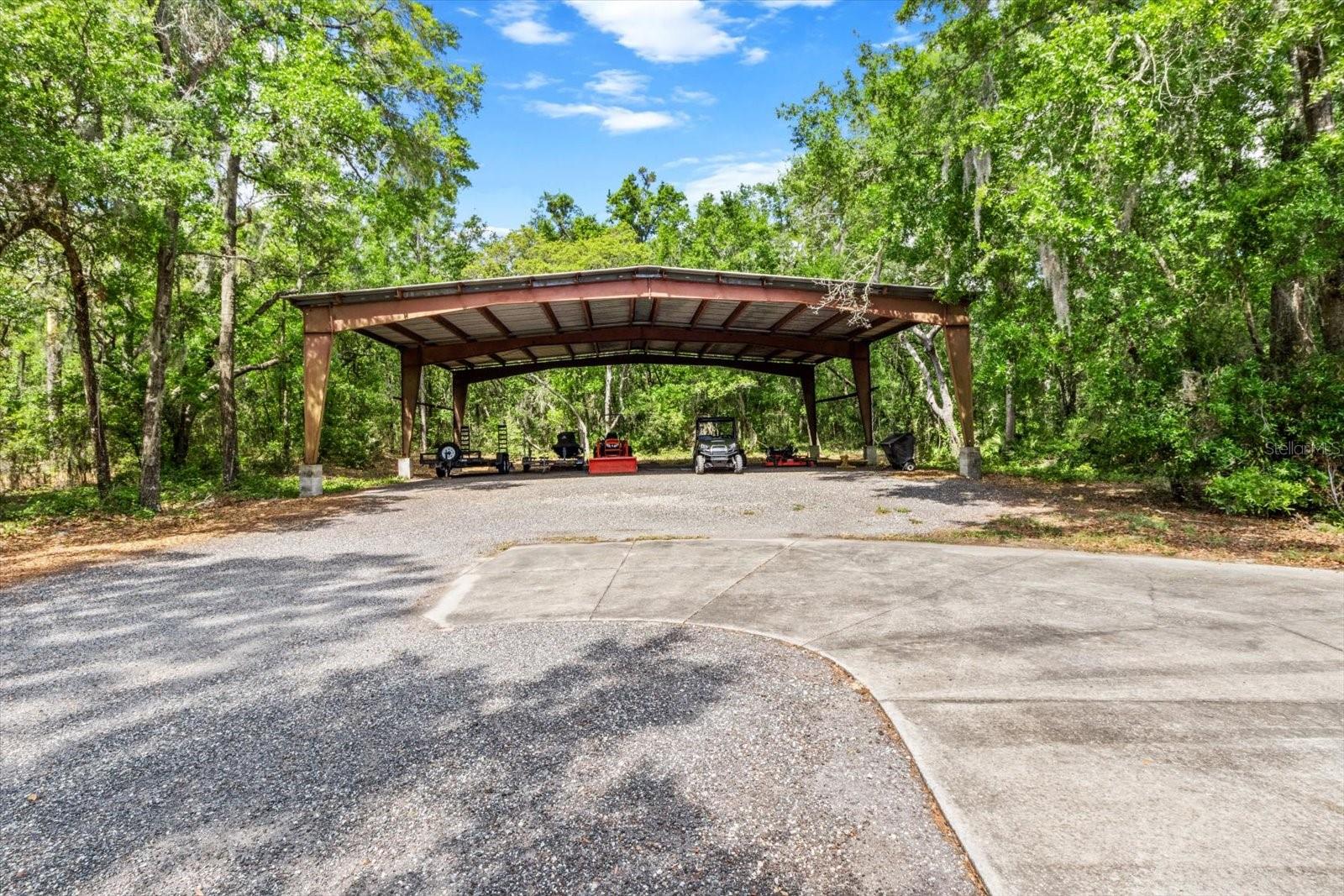 PINERIDGE FARMS - Residential