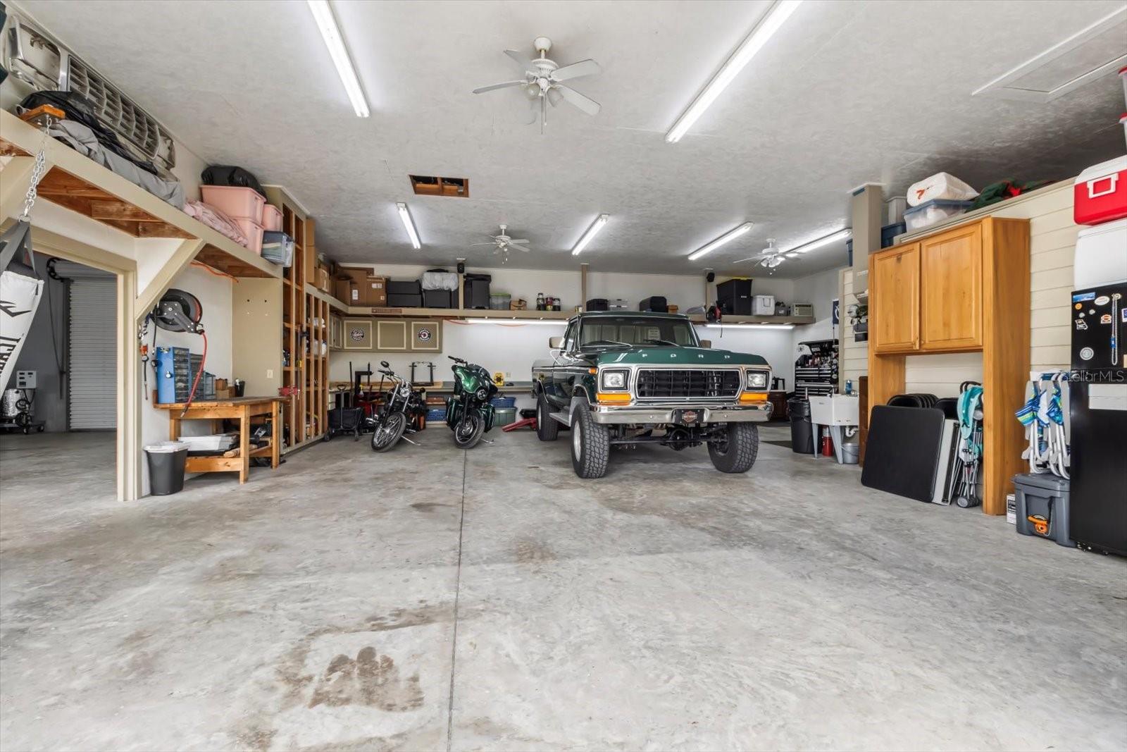 PINERIDGE FARMS - Residential