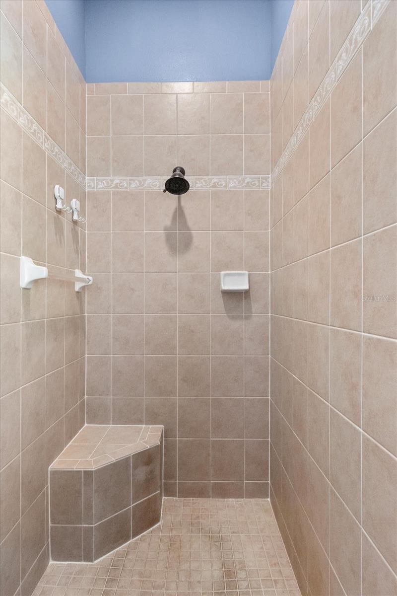 PINERIDGE FARMS - Residential