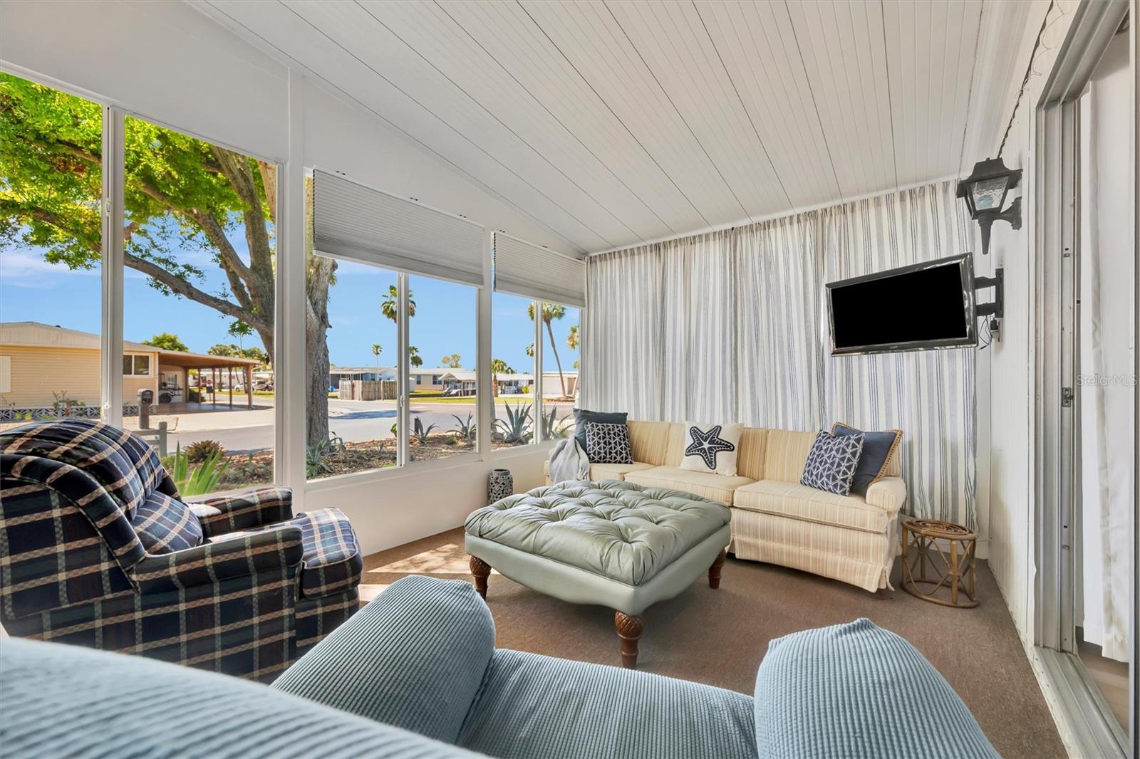 CARIBBEAN ISLES RESIDENTIAL CO - Residential