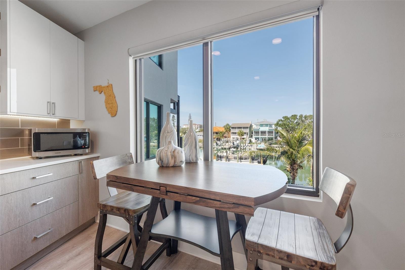 GRIFFITH CAPRI ISLE CONDO - Residential Income