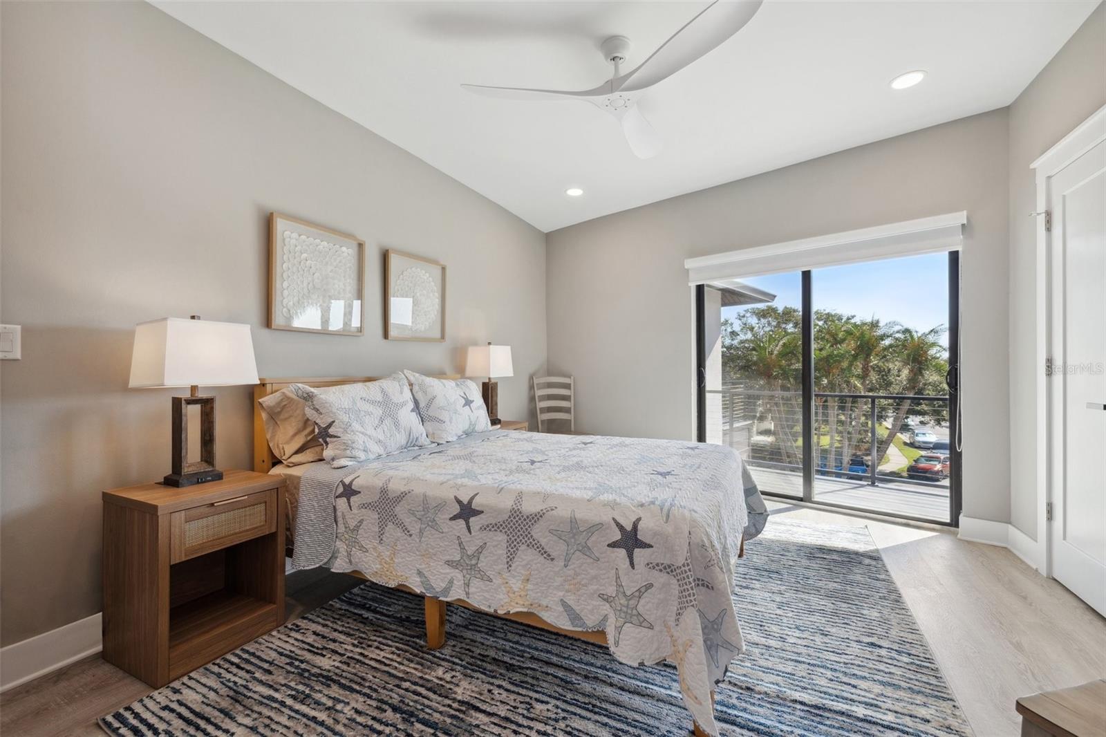 GRIFFITH CAPRI ISLE CONDO - Residential Income