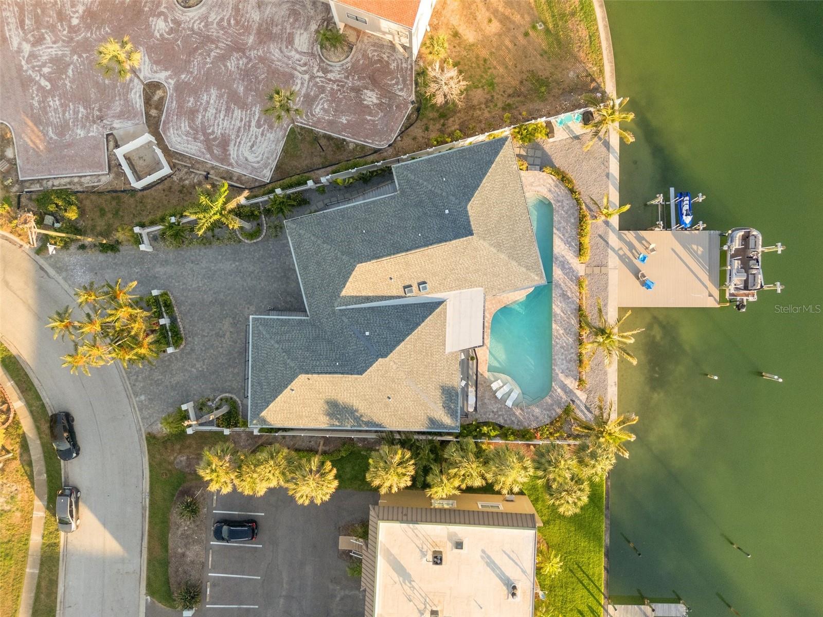 GRIFFITH CAPRI ISLE CONDO - Residential Income