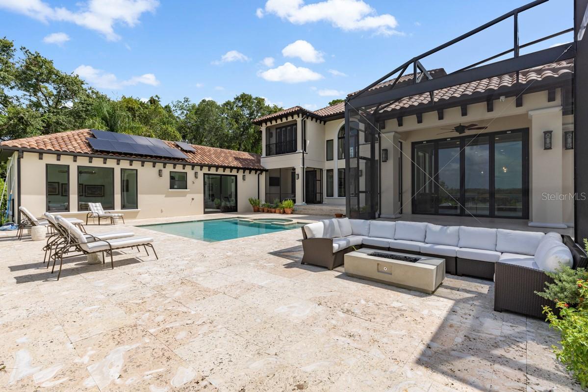 MILLIONAIRE'S ROW - Residential