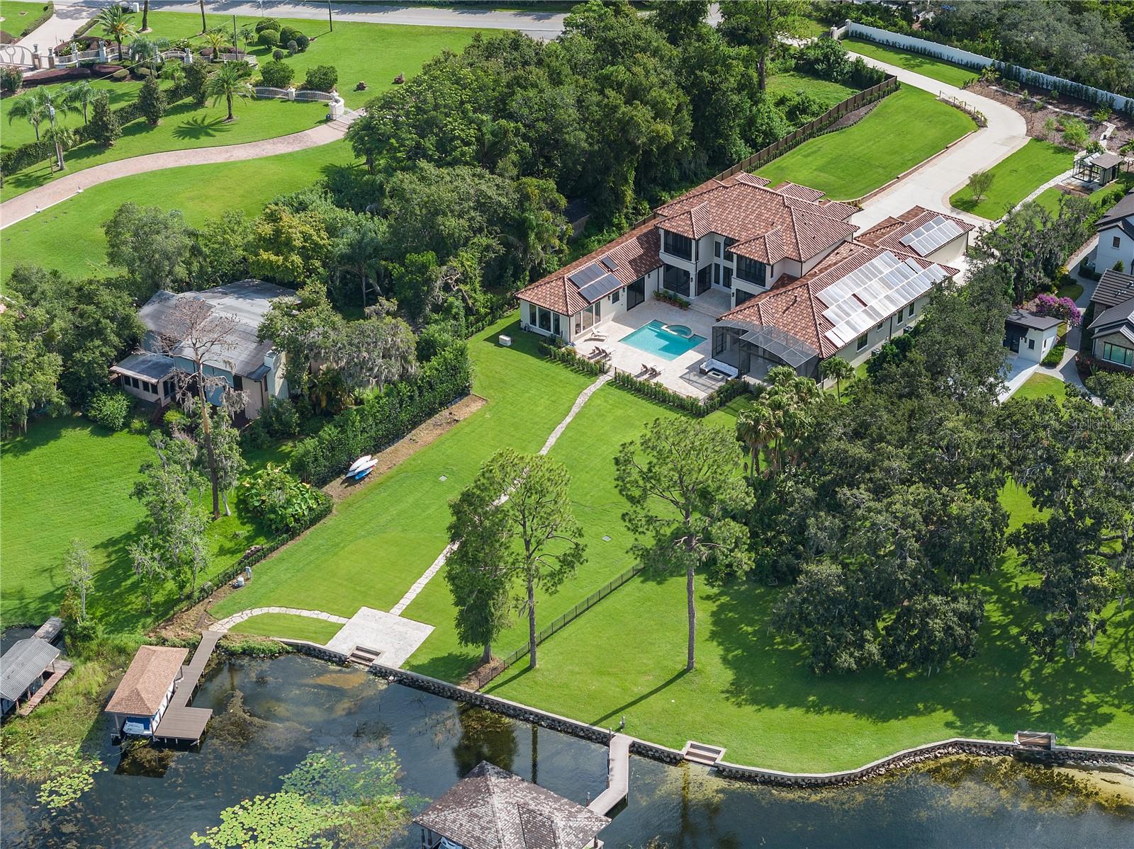 MILLIONAIRE'S ROW - Residential