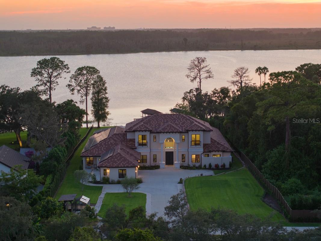 MILLIONAIRE'S ROW - Residential