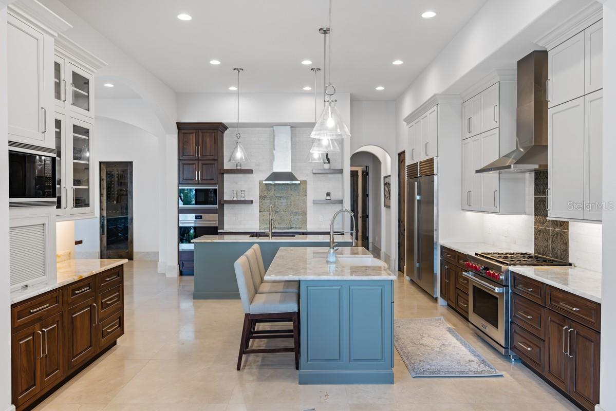 MILLIONAIRE'S ROW - Residential