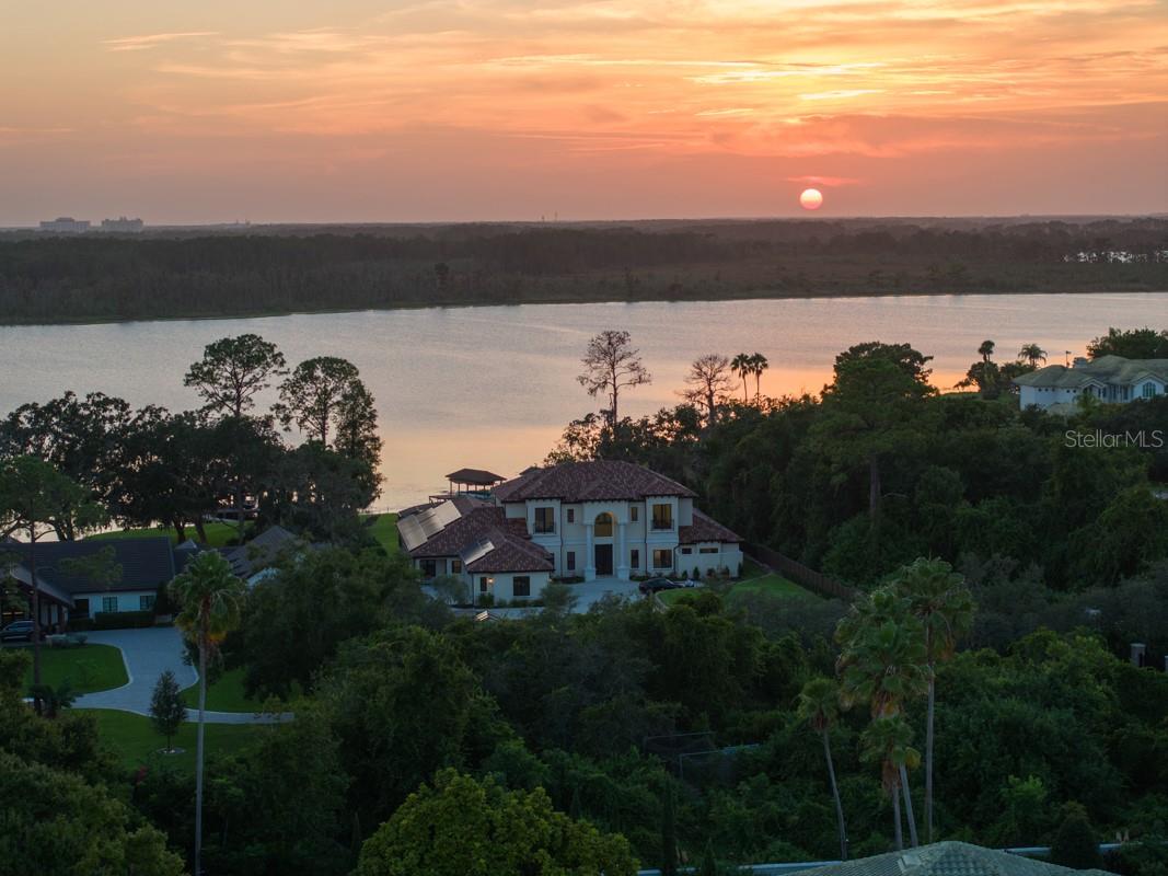 MILLIONAIRE'S ROW - Residential