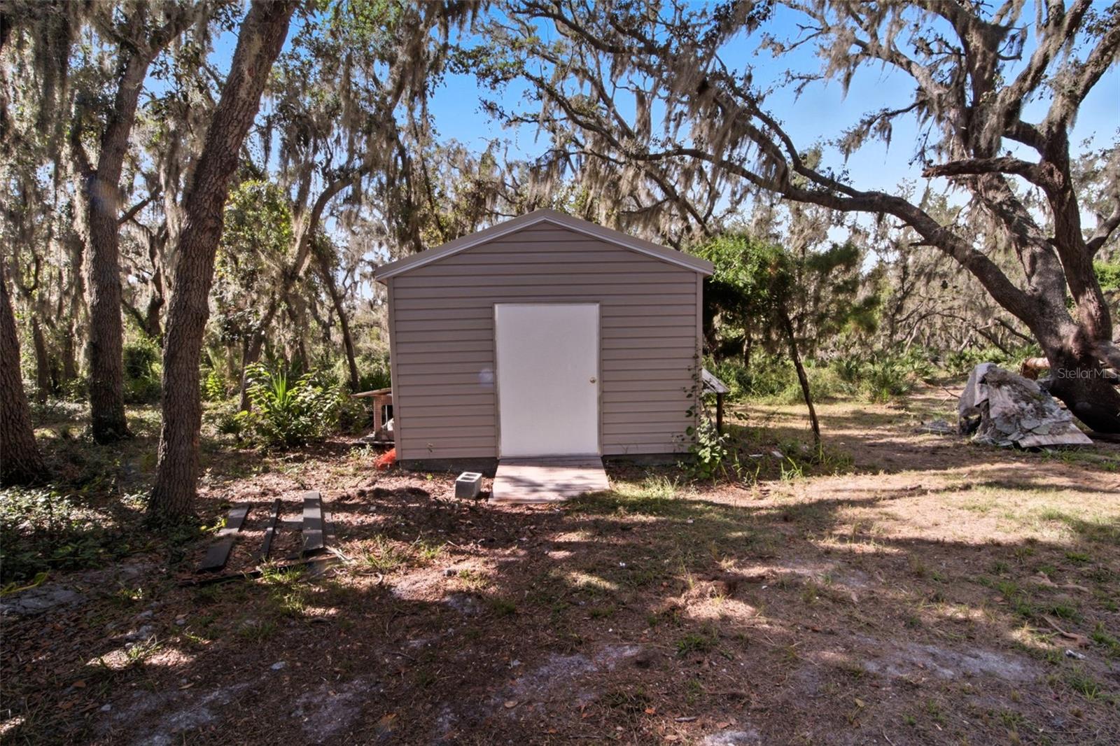 UNPLATTED - Residential