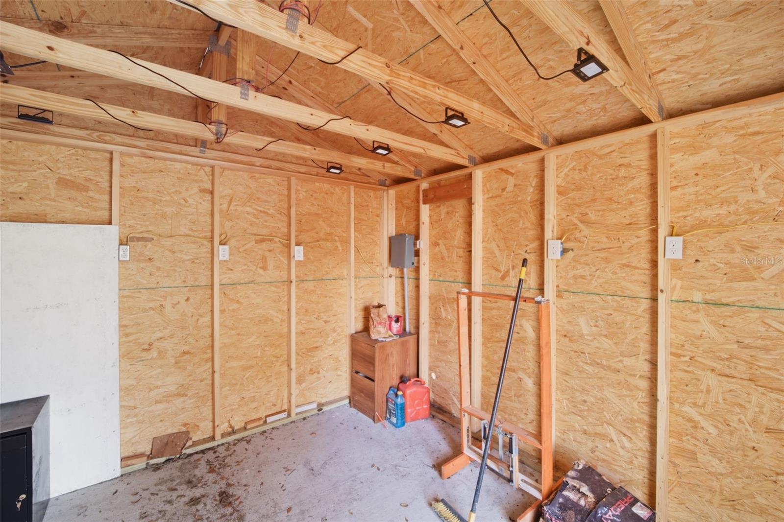 UNPLATTED - Residential