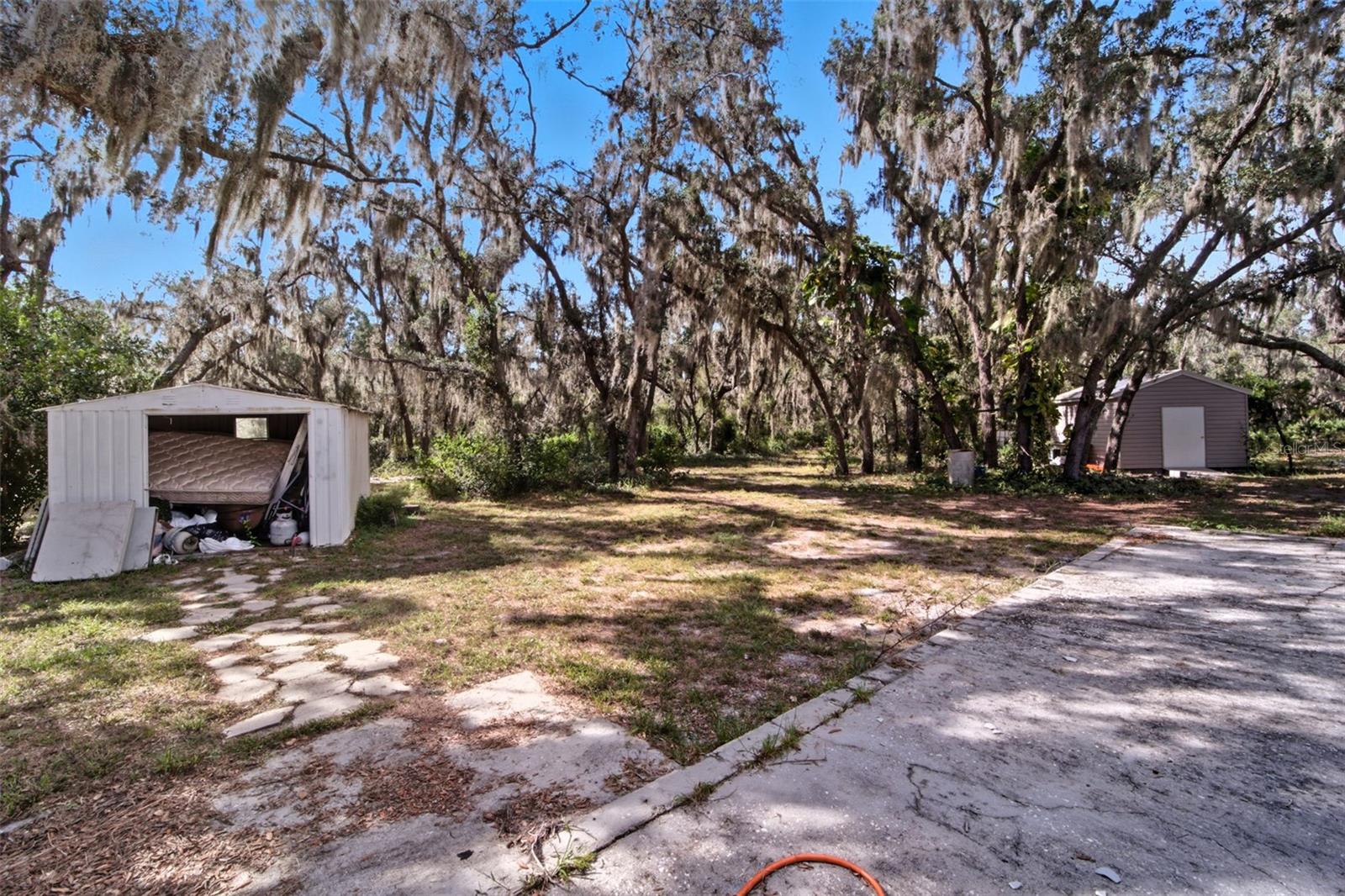 UNPLATTED - Residential