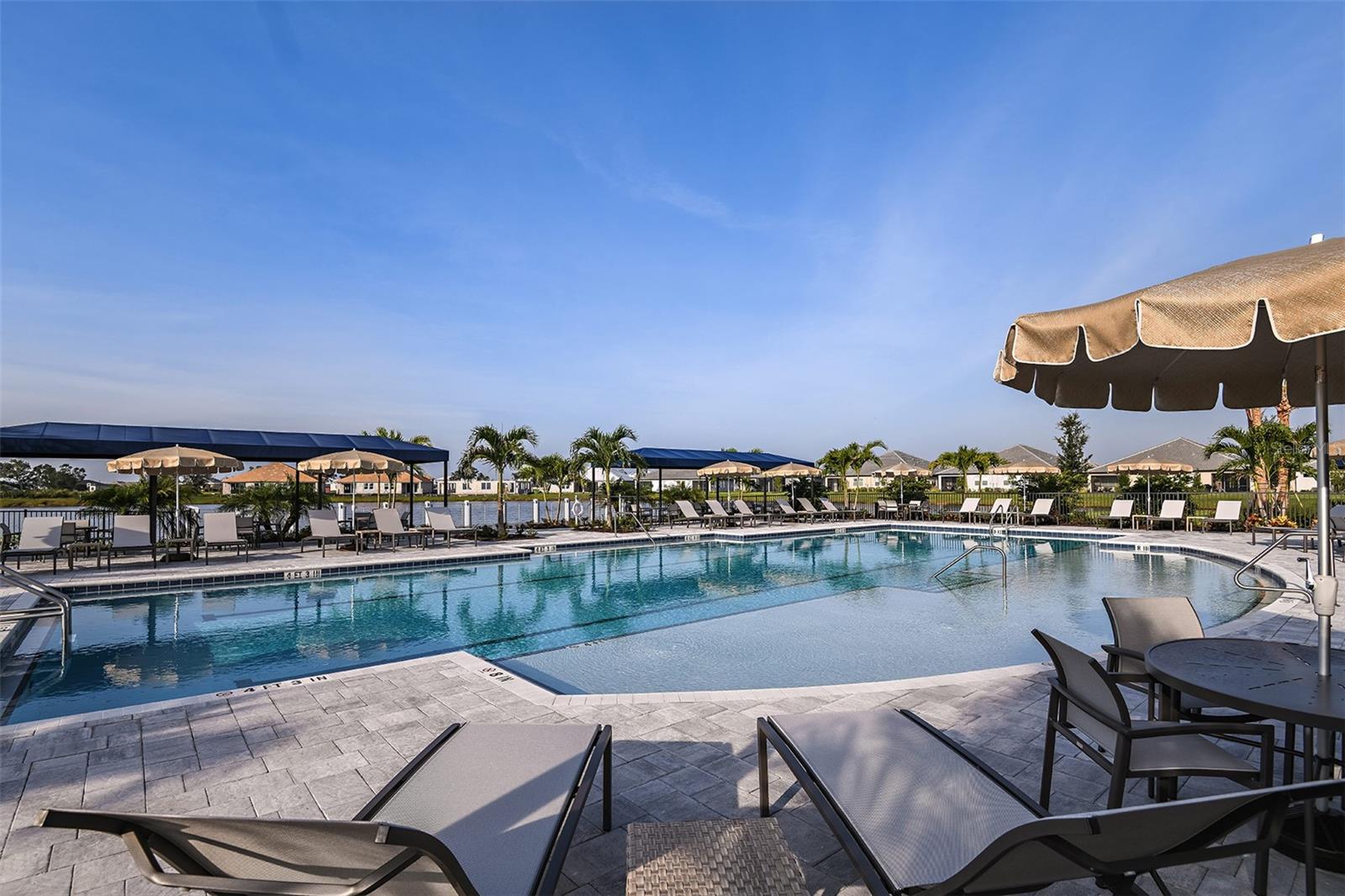SWEETWATER VILLAS AT LAKEWOOD RANCH - Residential