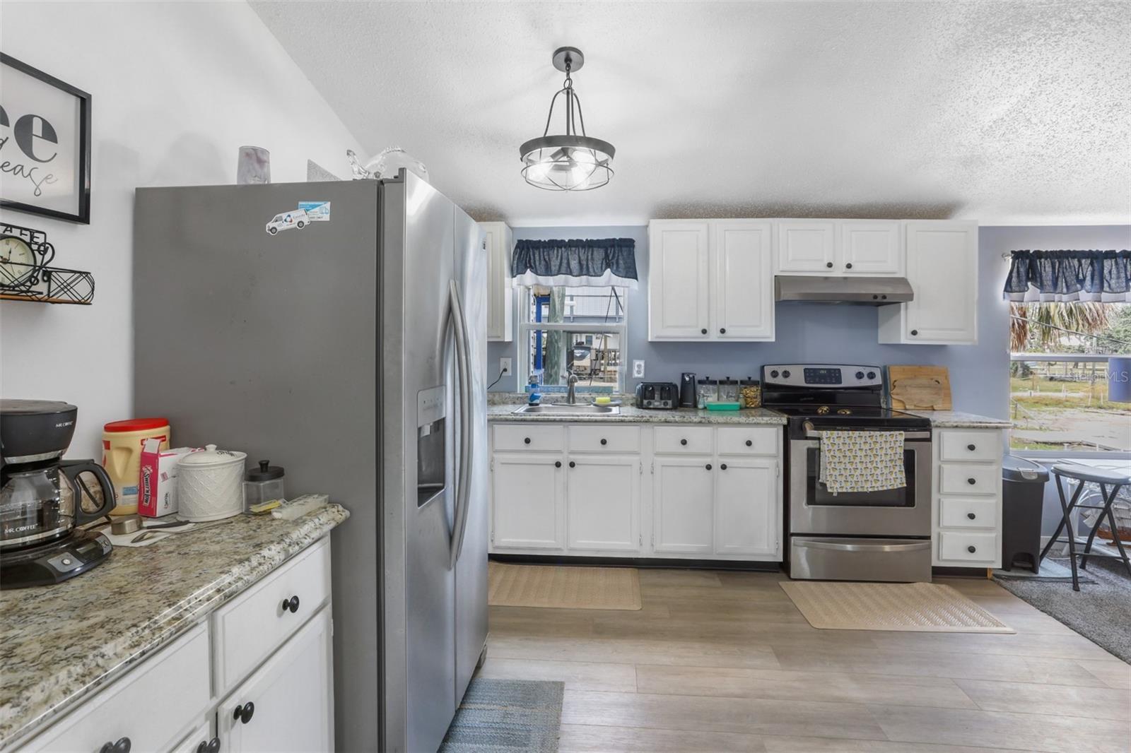 54 W 8TH AVENUE