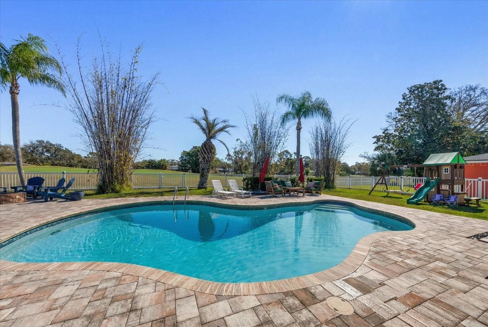 SEMINOLE LAKE GOLF & COUNTRY CLUB ESTATES - Residential