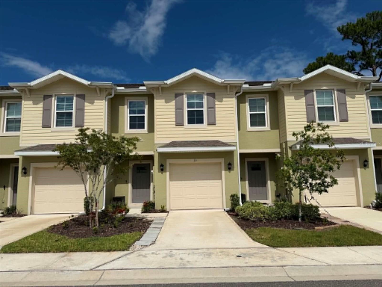 Photo 1 of 35 — 13 BELLA OAKS DR DRIVE, PORT ORANGE, FL 32129
