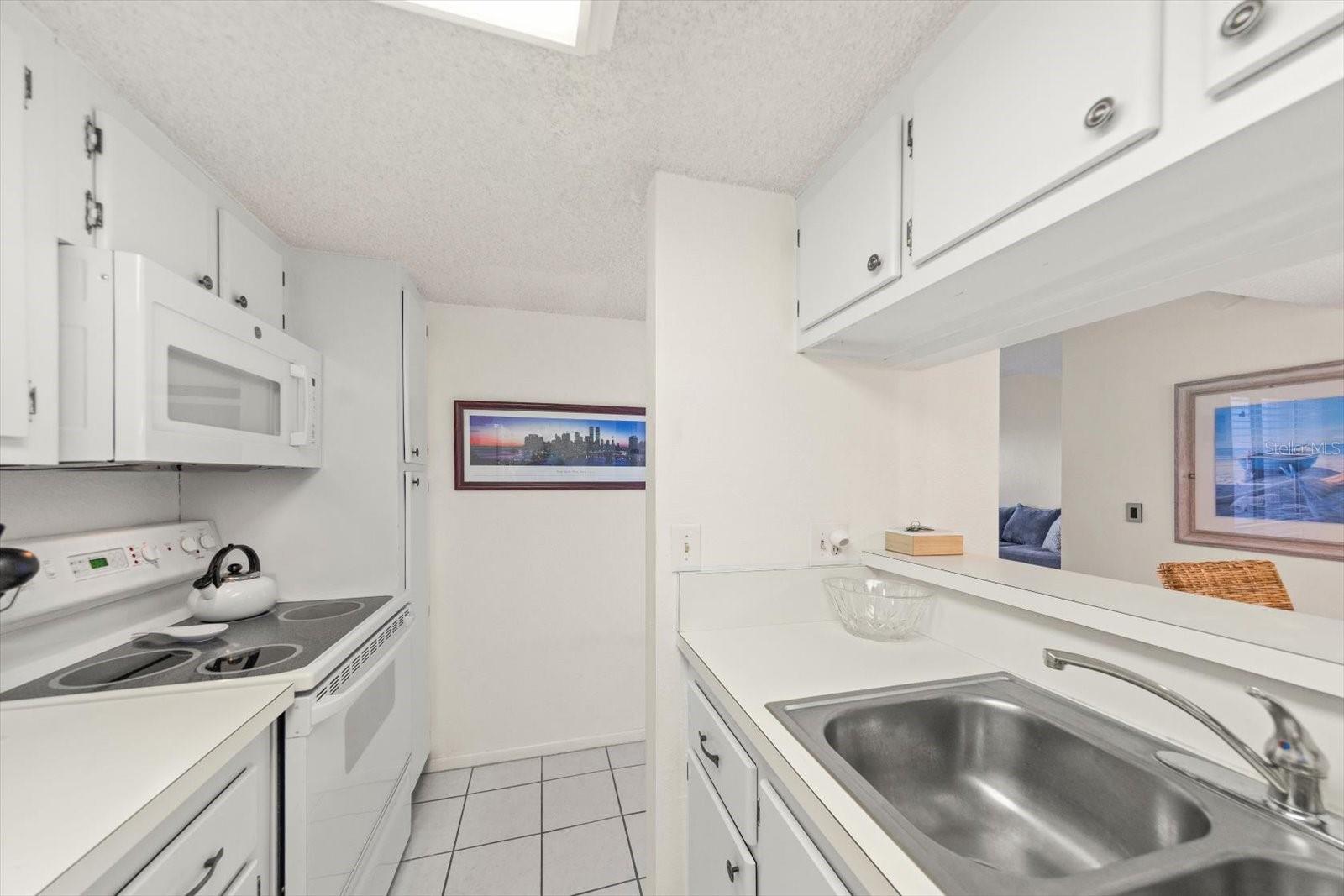 MADEIRA BEACH YACHT CLUB CONDO - Residential