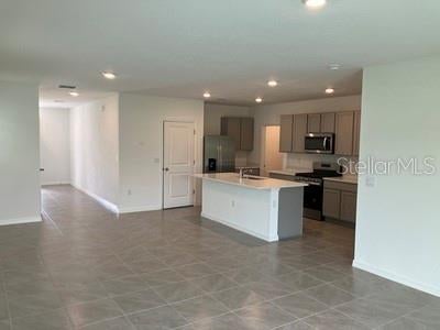 35694 KINSEY POINT