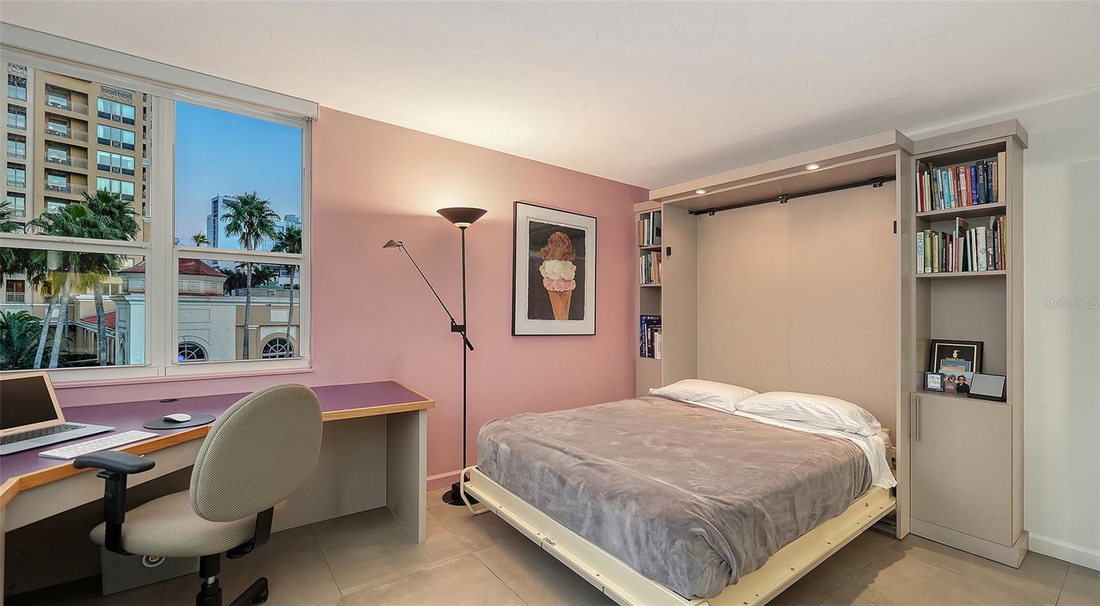 LAWRENCE POINTE I - Residential