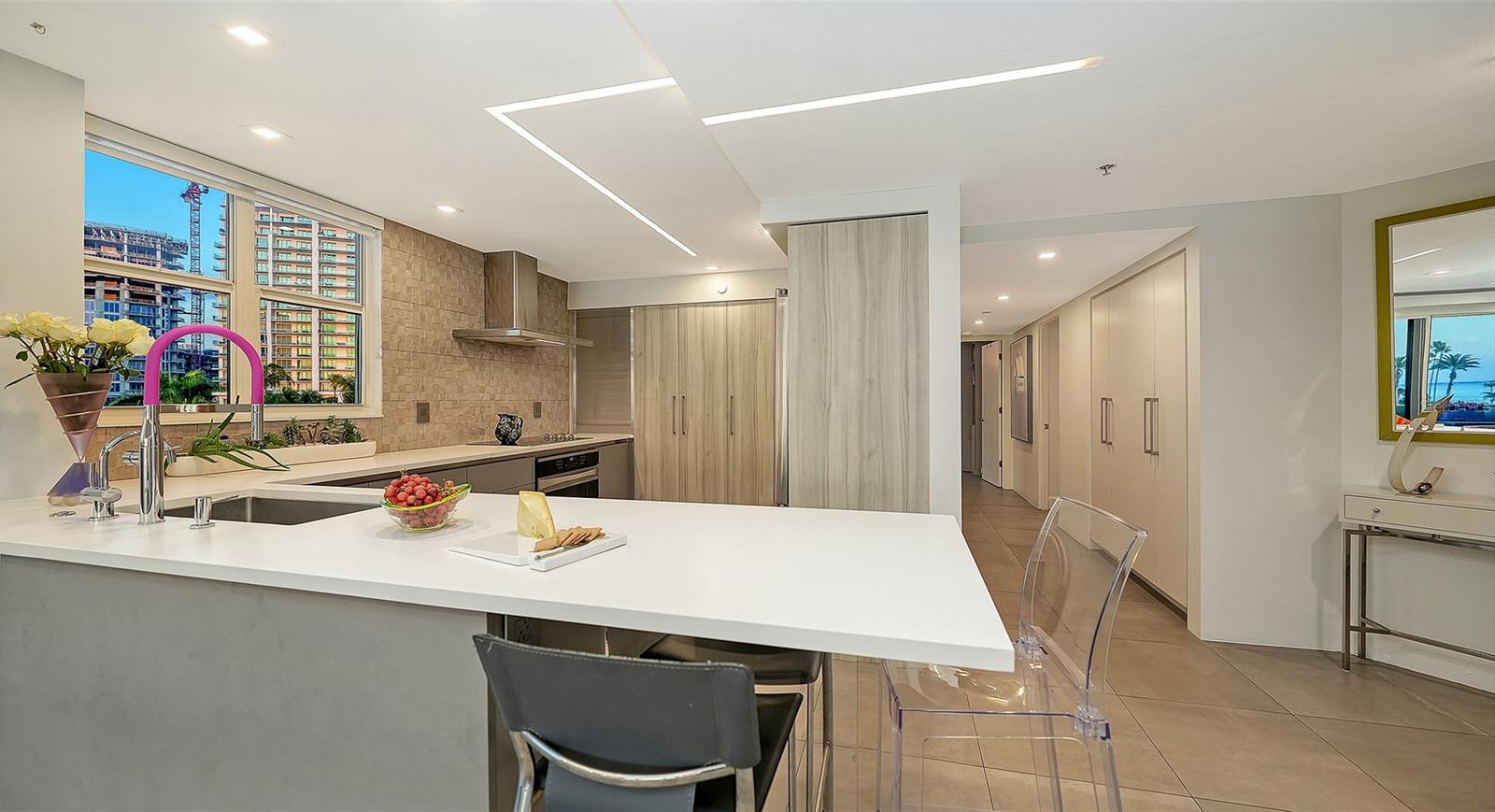 LAWRENCE POINTE I - Residential