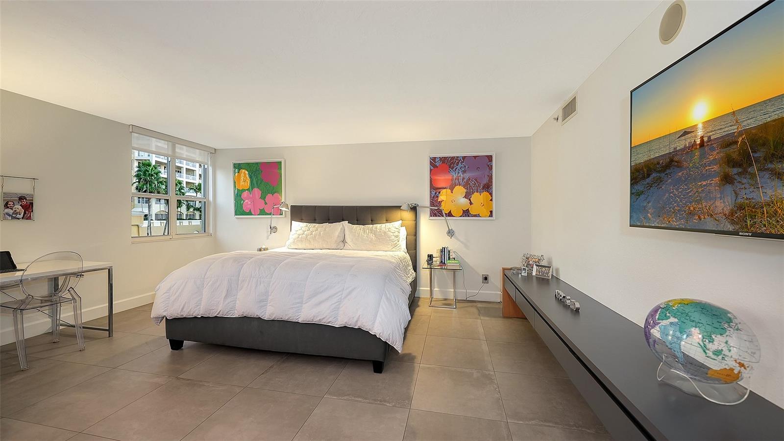 LAWRENCE POINTE I - Residential